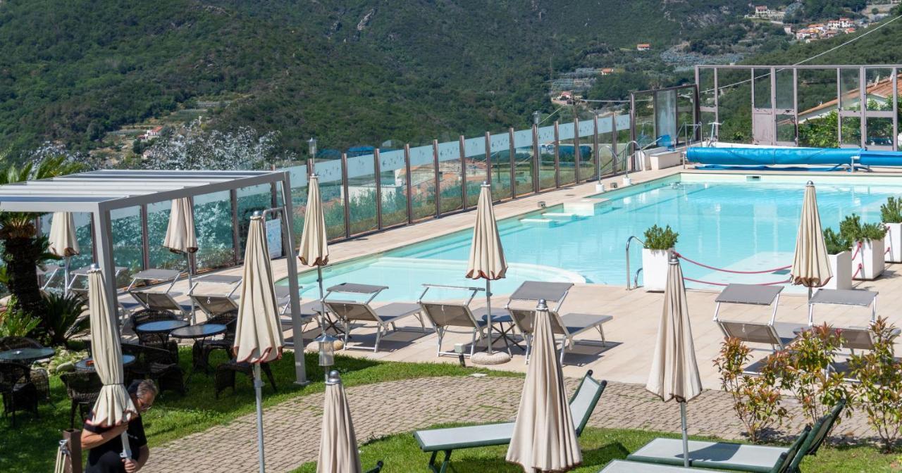 Residence Villa Il Casale - Appartamenti Wellness E Piscina Riscaldata Tovo San Giacomo Exterior foto