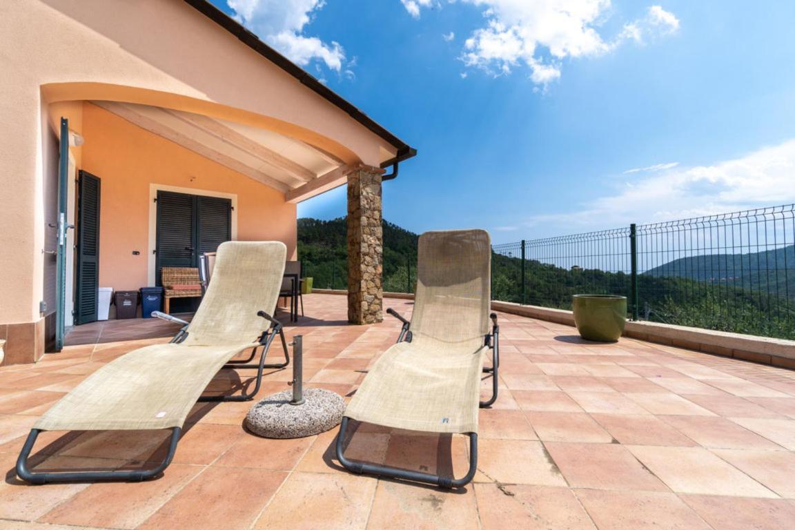 Residence Villa Il Casale - Appartamenti Wellness E Piscina Riscaldata Tovo San Giacomo Exterior foto